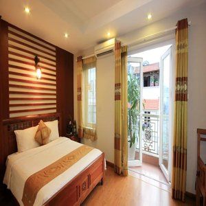 Icon 36 & Hotel 3*